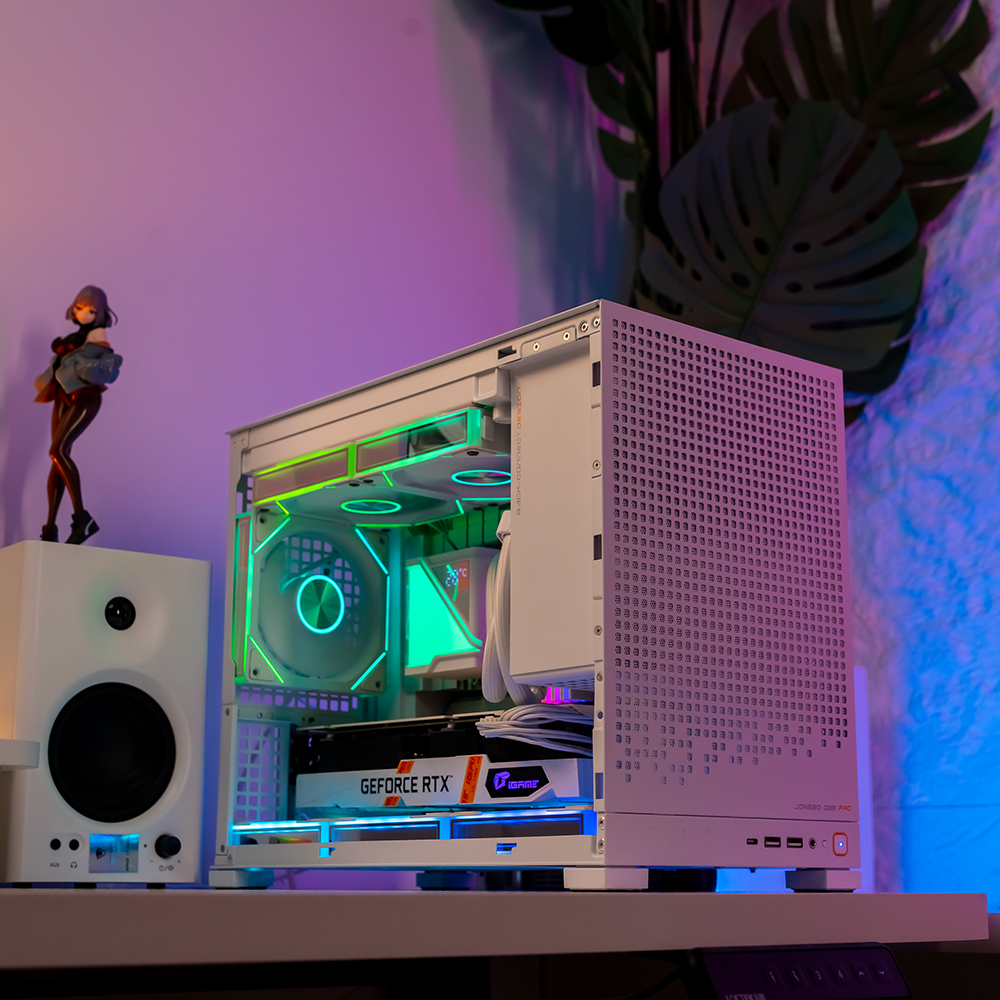 JUNGLE LEOPARD Stellar Realm 240 White Liquid Cooling